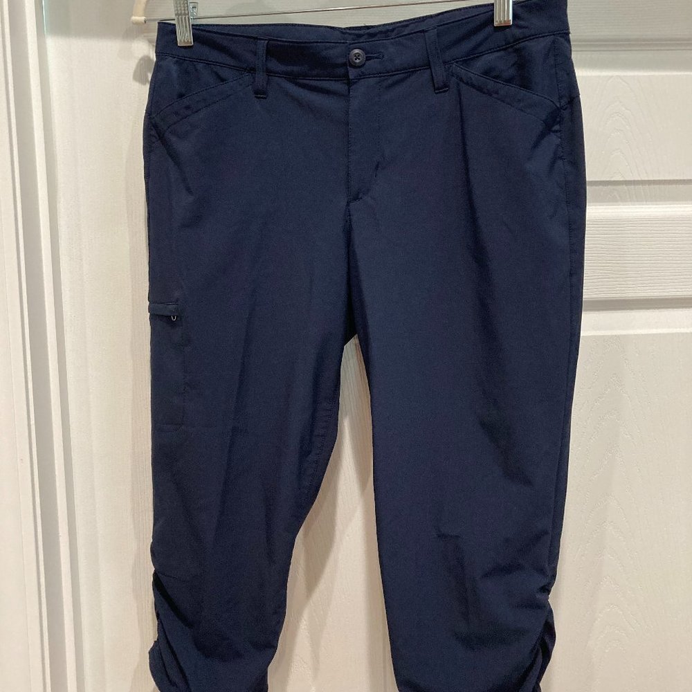 Eddie Bauer navy crop pants.  Size 10. Lots of pockets.  Dry quickly.